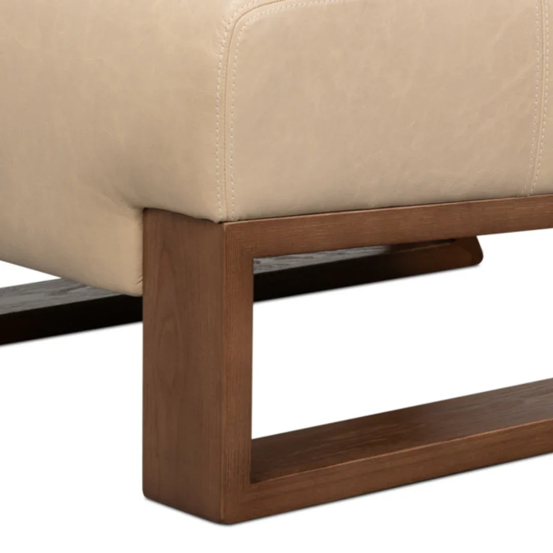 Poltrona moderna pantofola bianca cappuccino