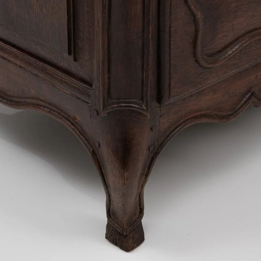 Comò antico francese in noce con ferramenta in ottone, circa 1879