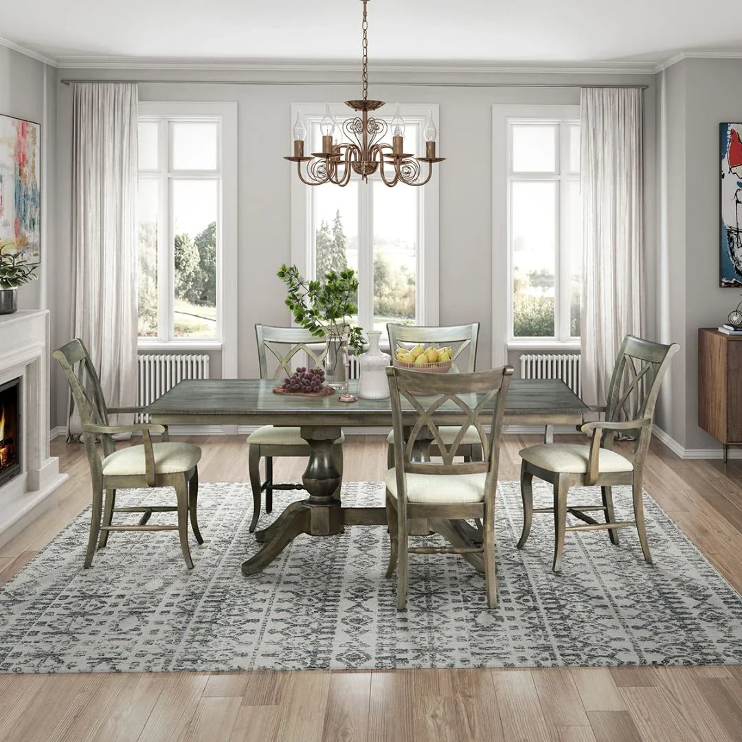 Sedia da pranzo imbottita in legno massello con schienale a doppia X