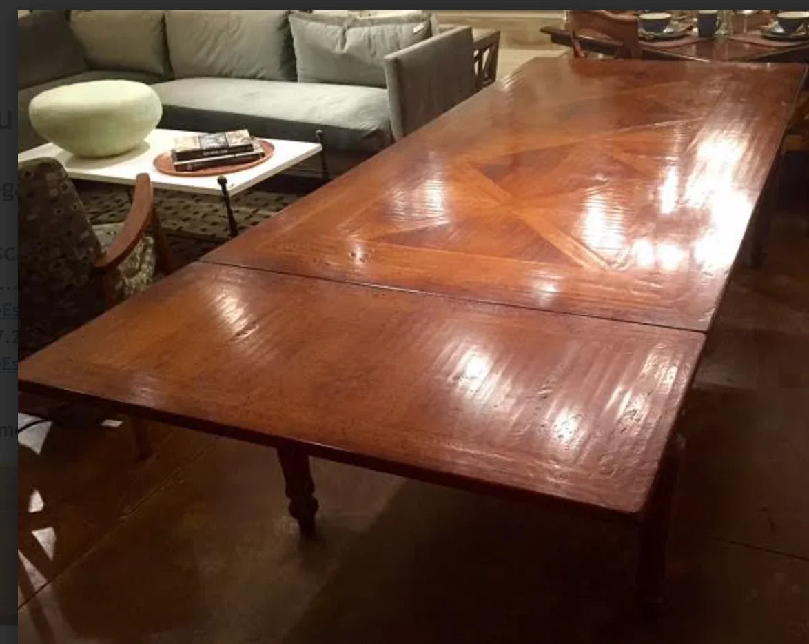 Tavolo da pranzo francese estensibile con piano in parquet