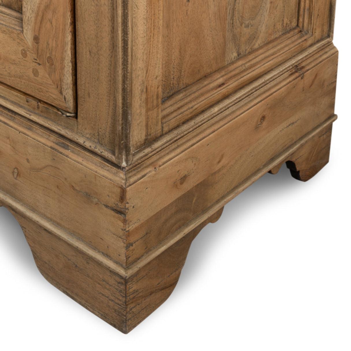 Credenza in legno di noce e caffè latte