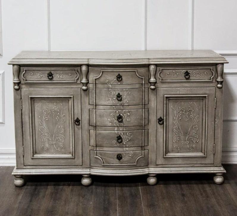 Credenza con cassetti e pergamene dipinte in stile francese