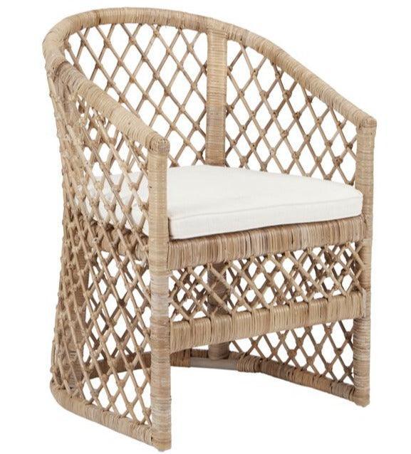 Sedia a botte in rattan naturale incrociato