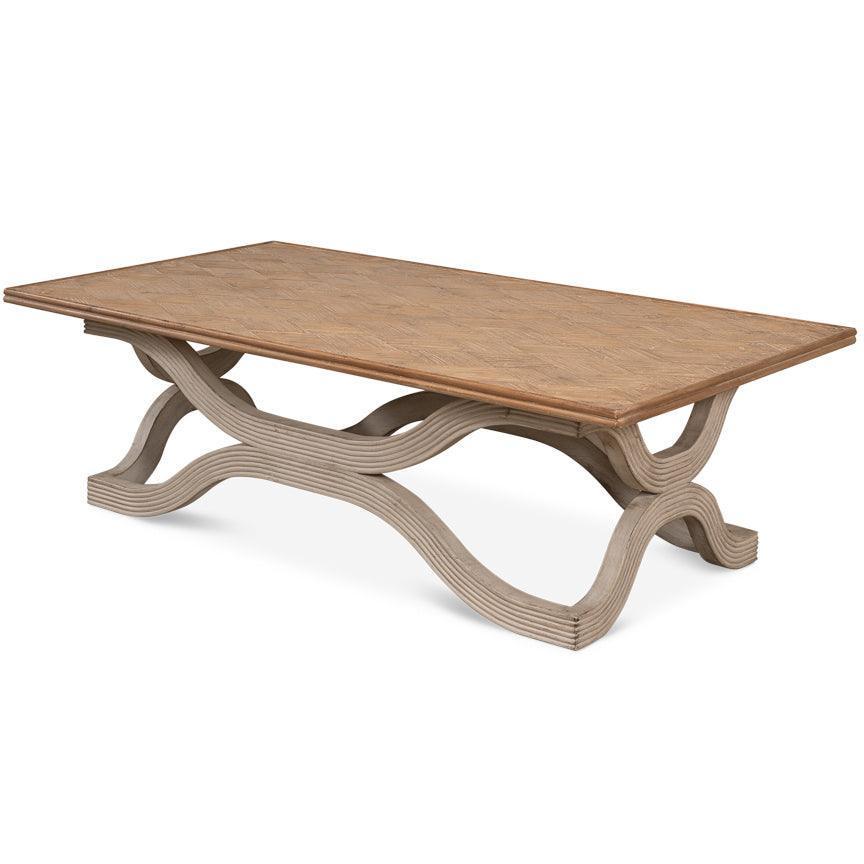 Tavolino da caffè con base ondulata e piano in legno