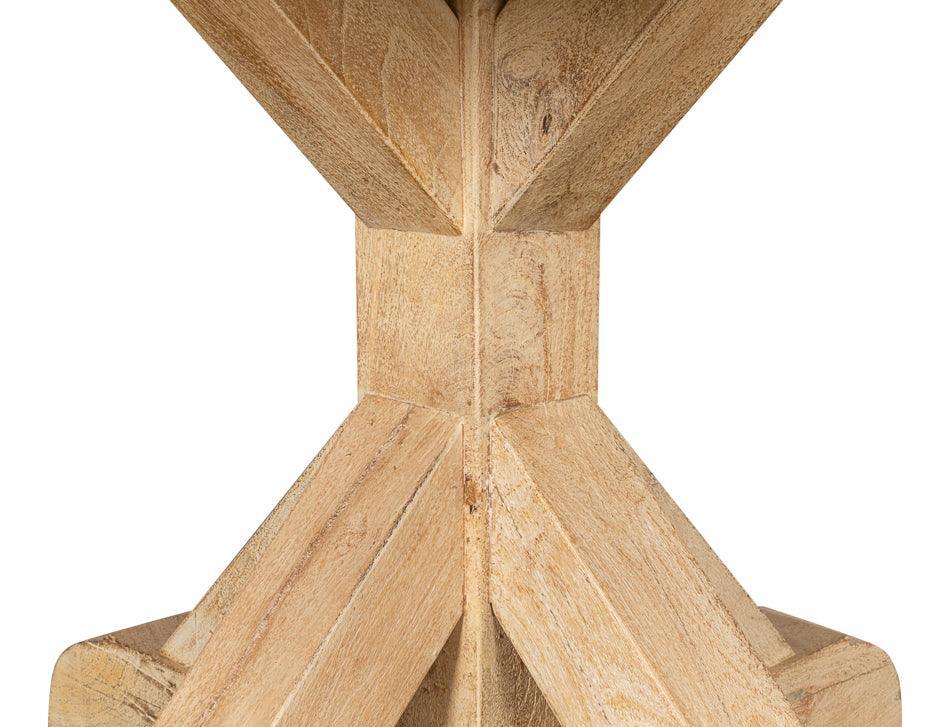 Tavolo da pranzo rotondo con covone di grano