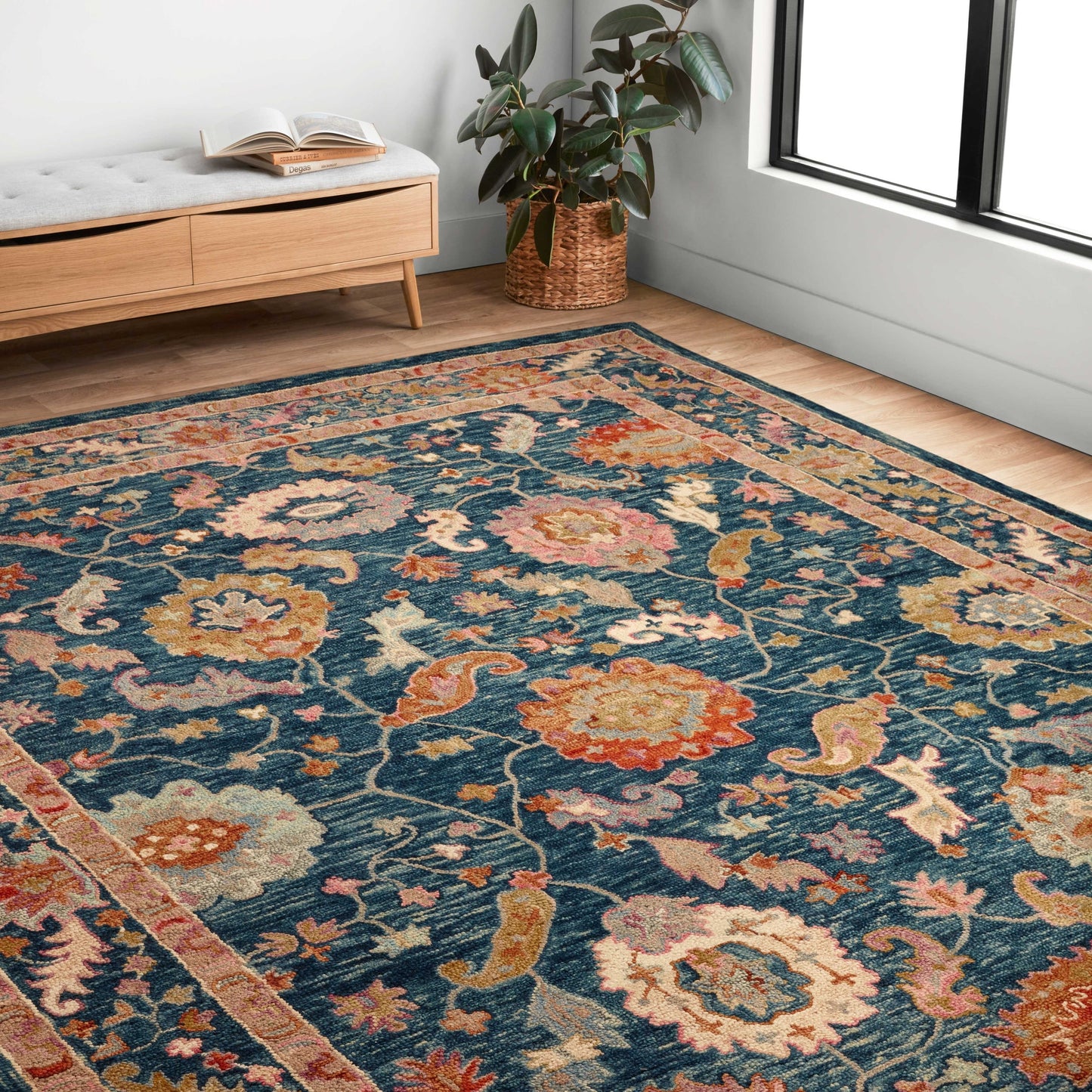 Tappeto Alexander Home Megan Floral lavorato a mano in lana al 100%