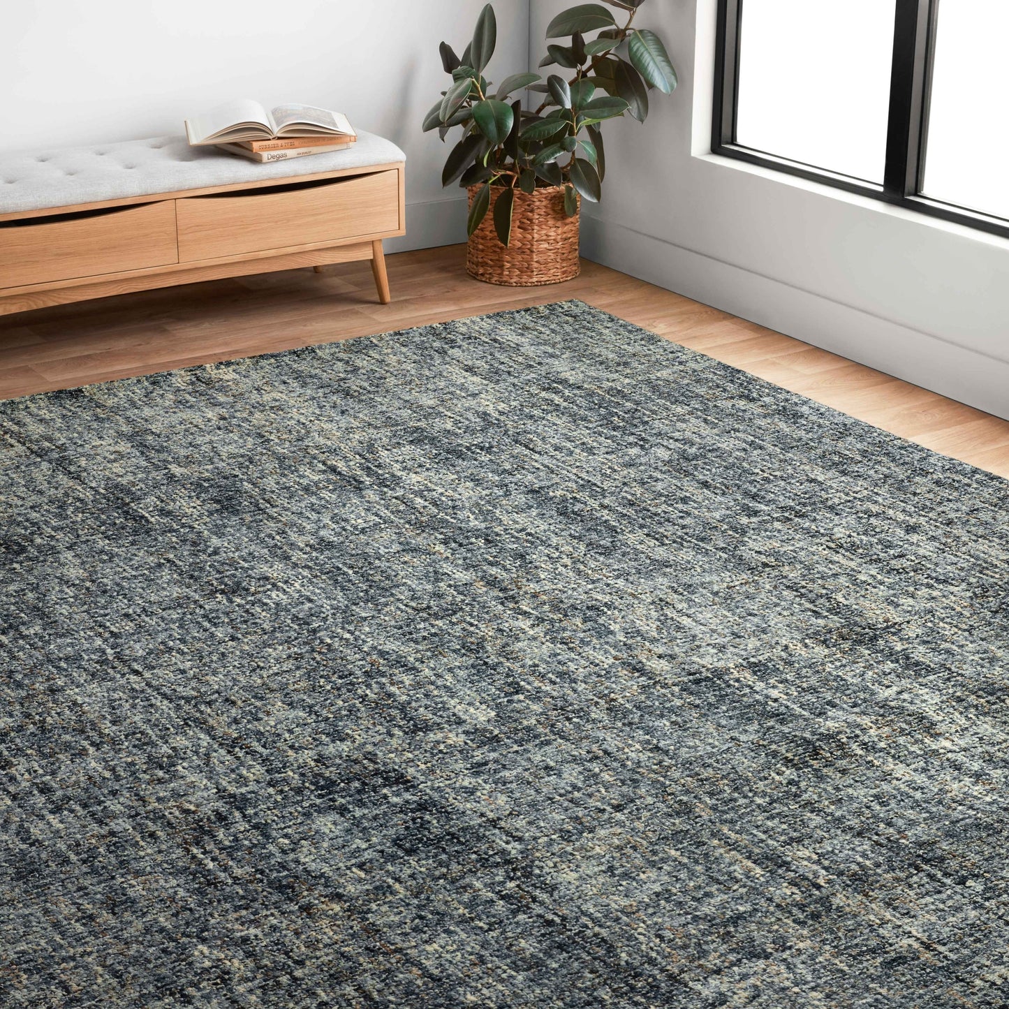 Tappeto moderno astratto in pietra arenaria Alexander Home, annodato a mano