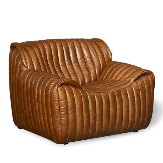 Poltrona in pelle con lavorazione capitonné verticale marrone antico