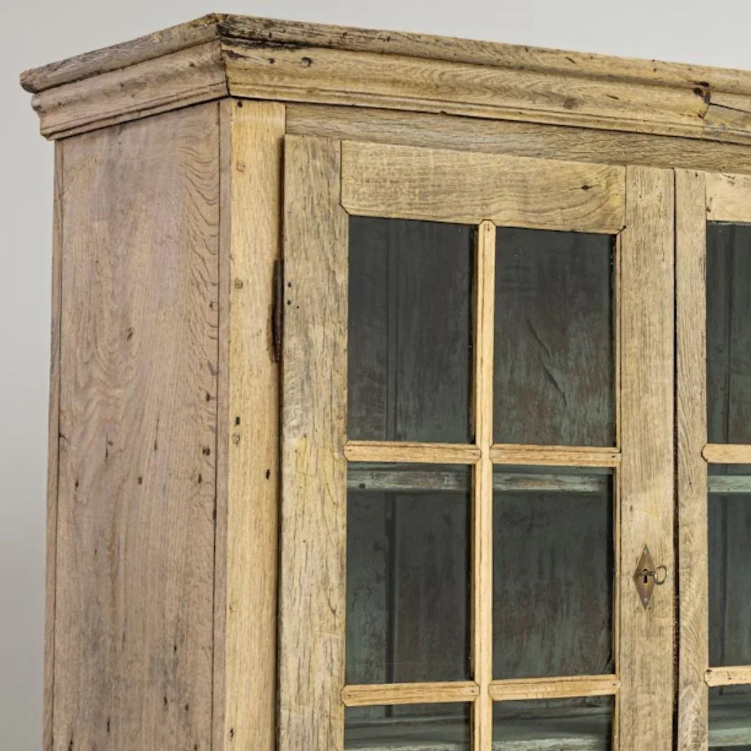 Antica vetrina in rovere tedesca, 1840 circa