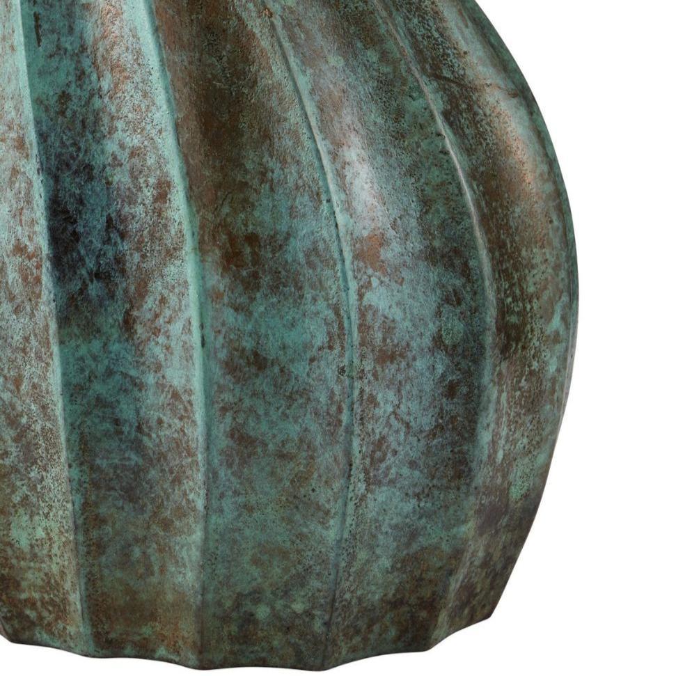 Tavolo in accento verderame artigianale