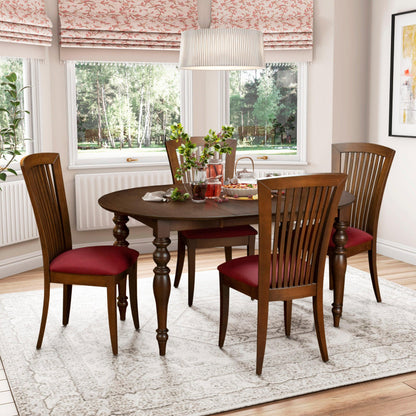 Tavolo da pranzo classico francese con gambe tornite