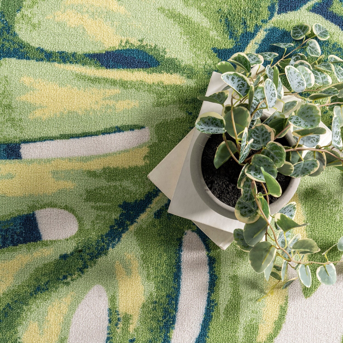 Tappeto per interni/esterni Nuloom Heidi Tropical