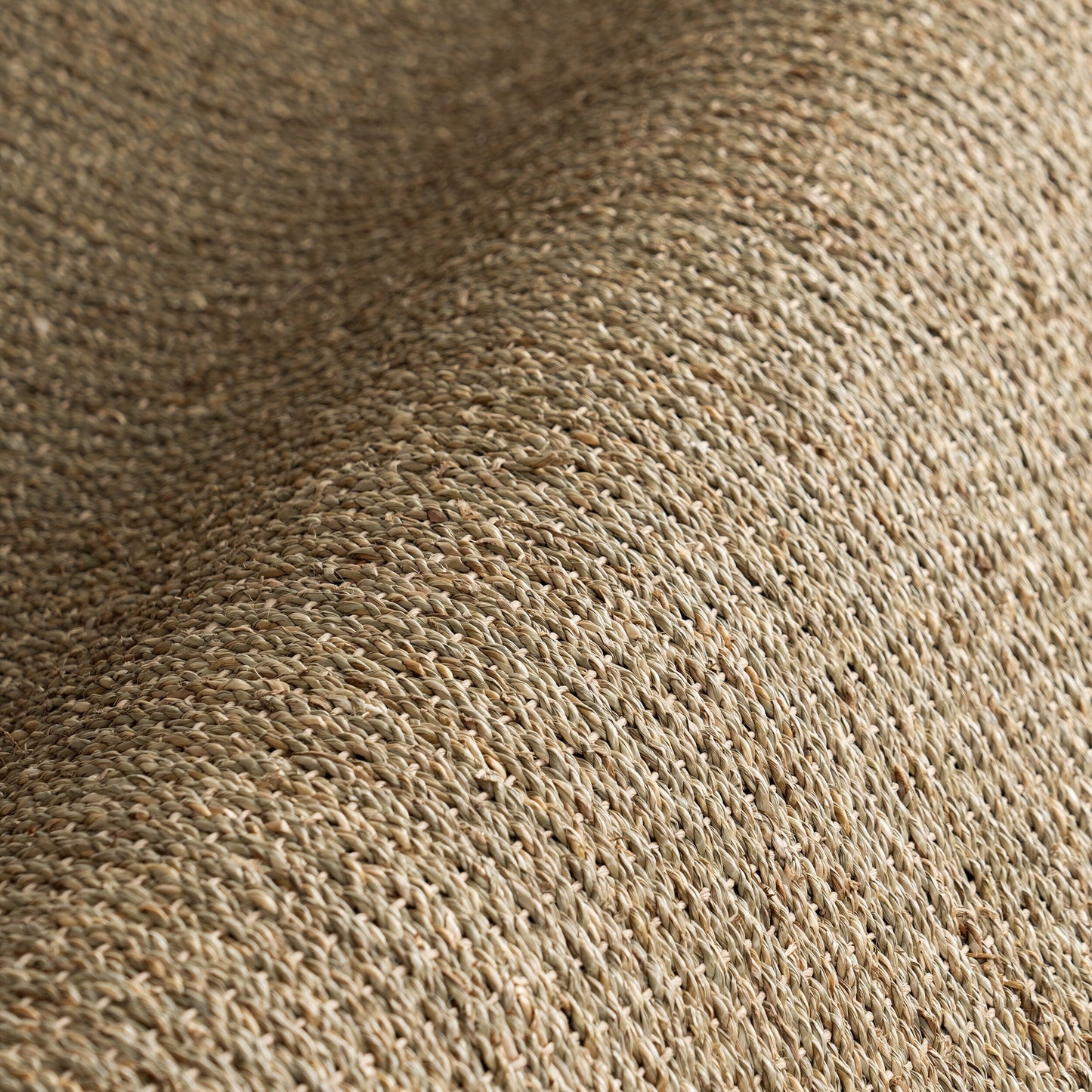 Tappeto casual Nuloom Kiana con bordo in erba marina