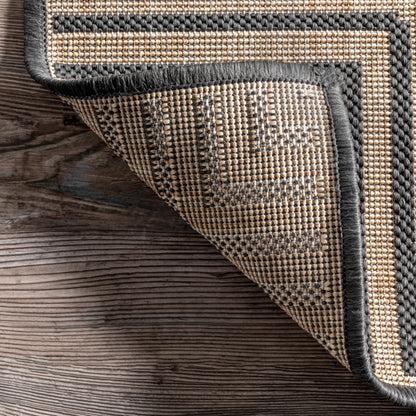 Tappeto per interni/esterni con bordo classico Nuloom Leah