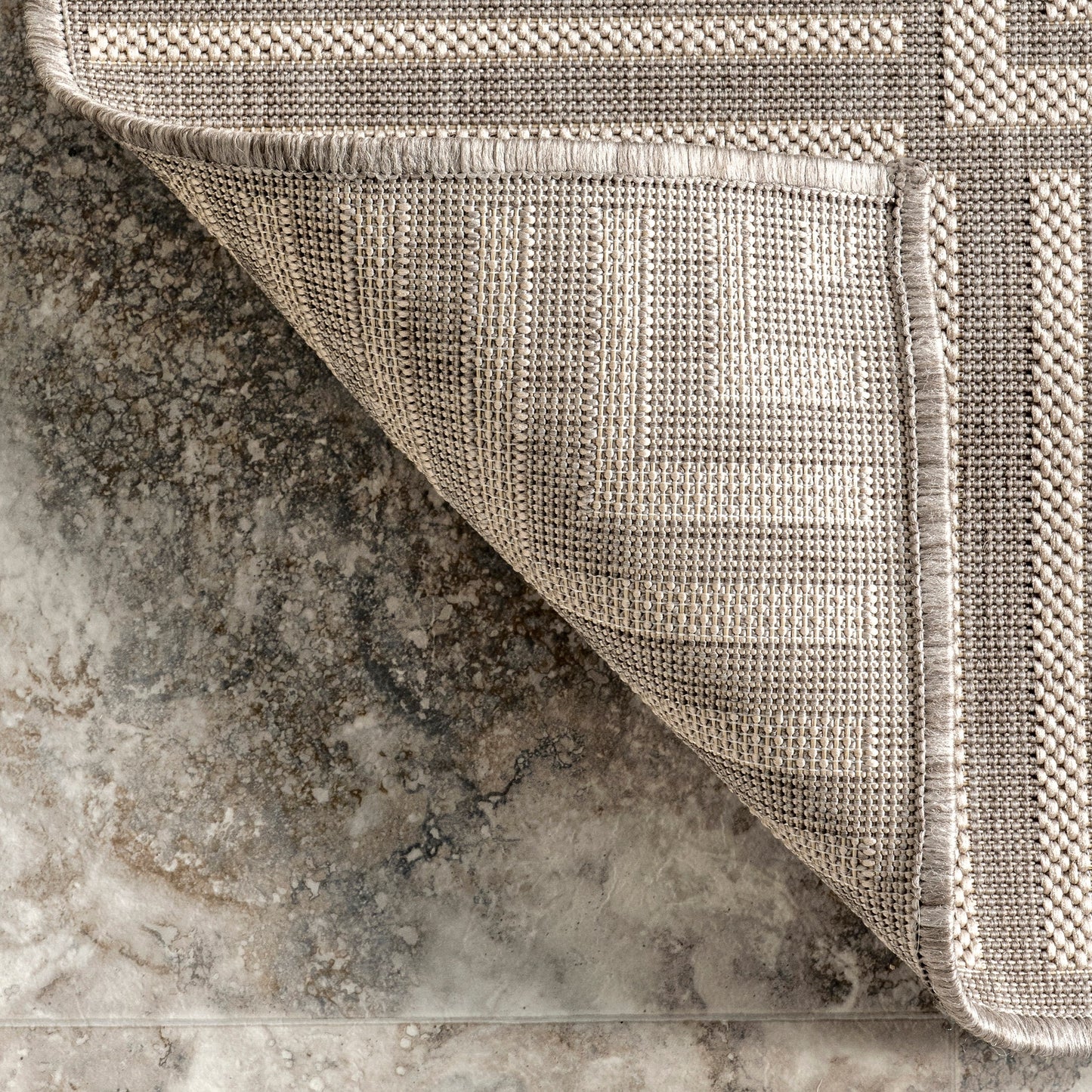 Tappeto per interni/esterni con bordo classico Nuloom Leah