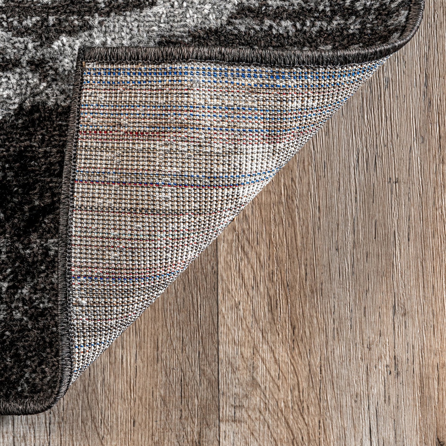 Tappeto moderno astratto Nuloom Skylar