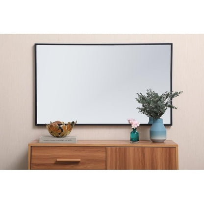 Specchio rettangolare con cornice in metallo Carson Carrington Salsnas