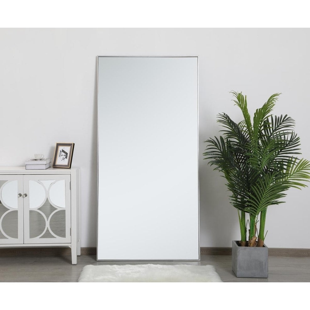 Specchio rettangolare con cornice in metallo Carson Carrington Salsnas