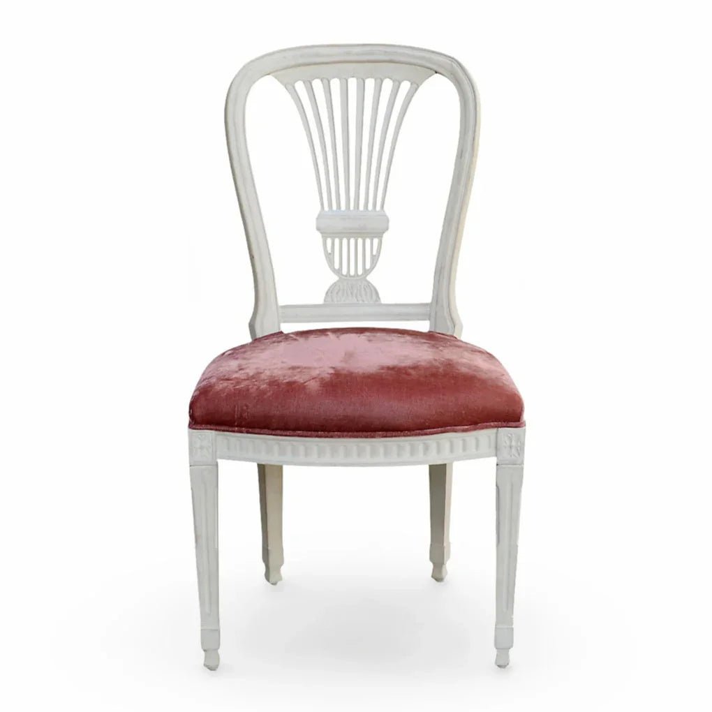 Sedia romantica con schienale a ventaglio