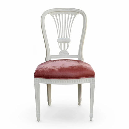 Sedia romantica con schienale a ventaglio