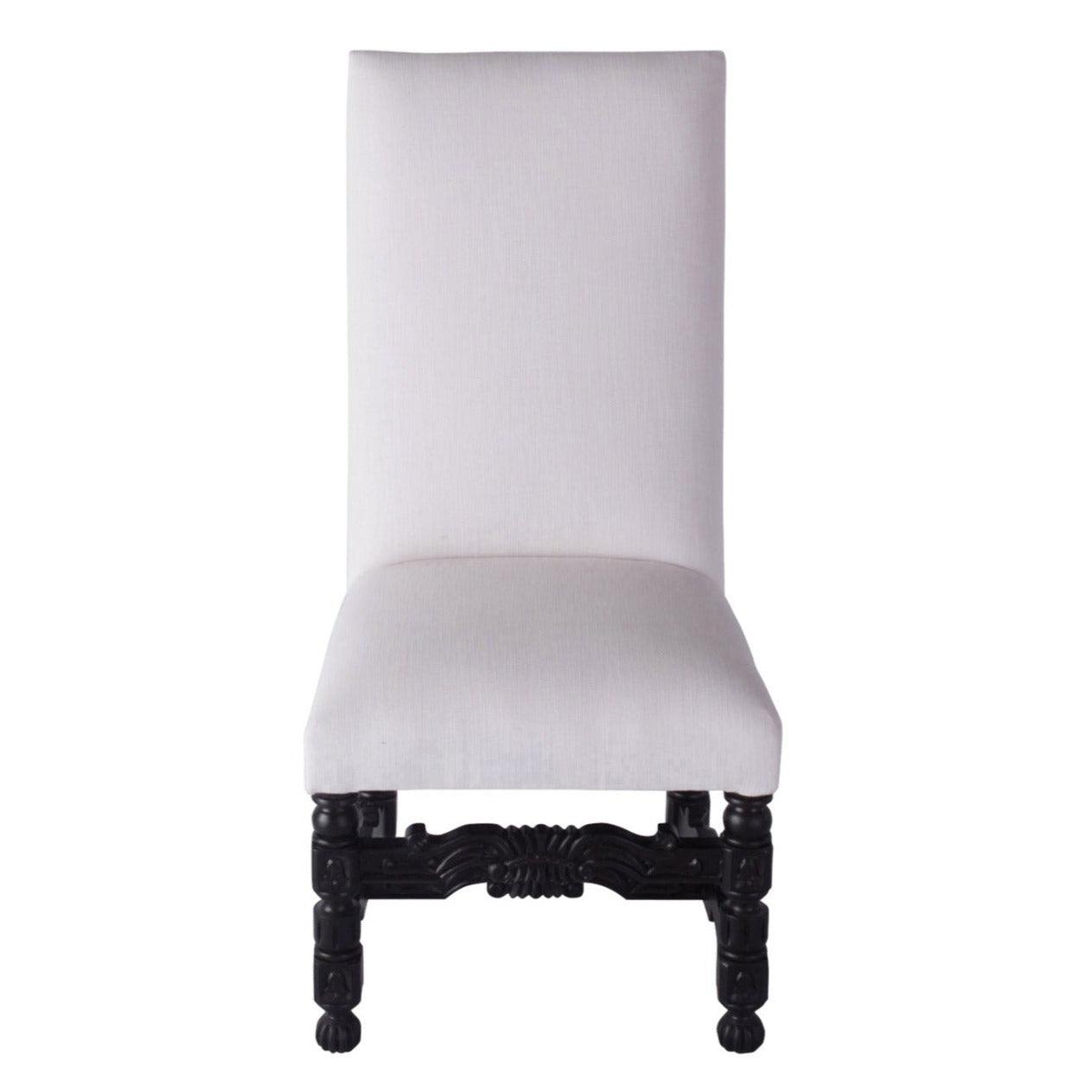 Sedia imbottita con base spessa e intagliata