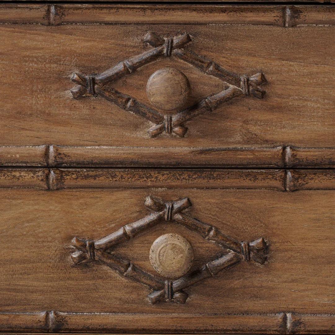 Comodino in finto bambù con finitura naturale anticata