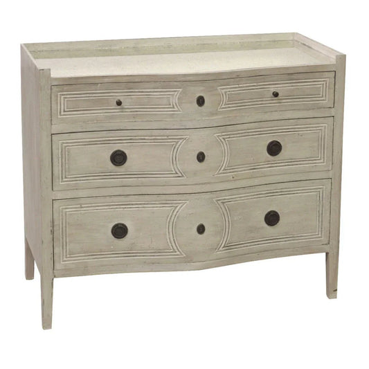 Cassettiera con vassoio superiore in specchio anticato