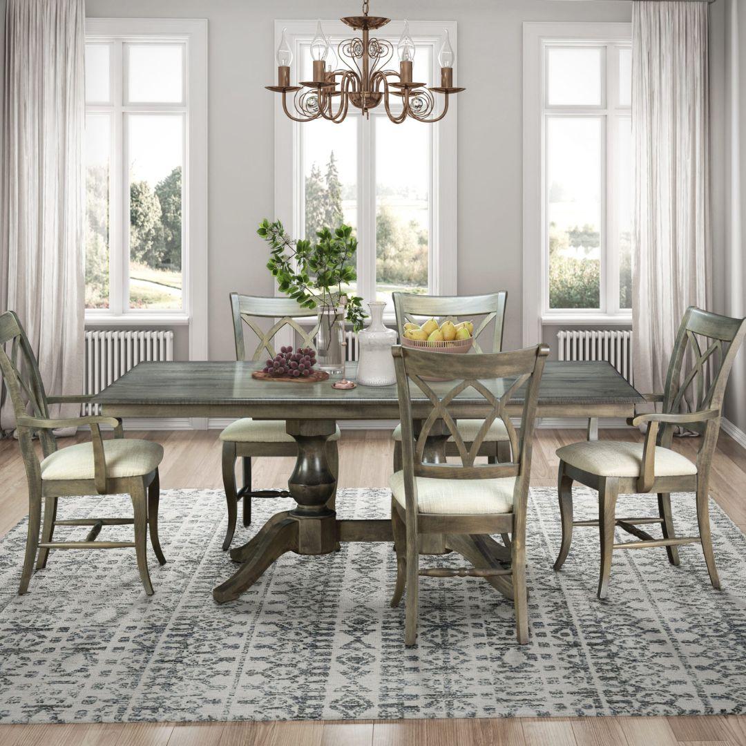 Sedia da pranzo imbottita in legno massello con schienale a doppia X