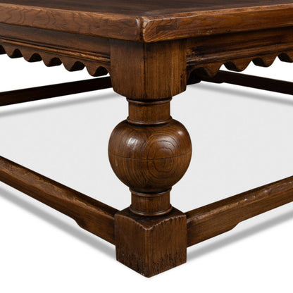 Tavolino da caffè in legno di assi smerlato