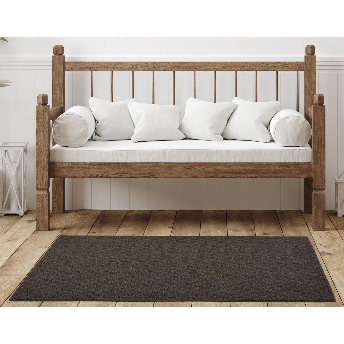 Tappeto da interni solido a medaglione Garland Rug