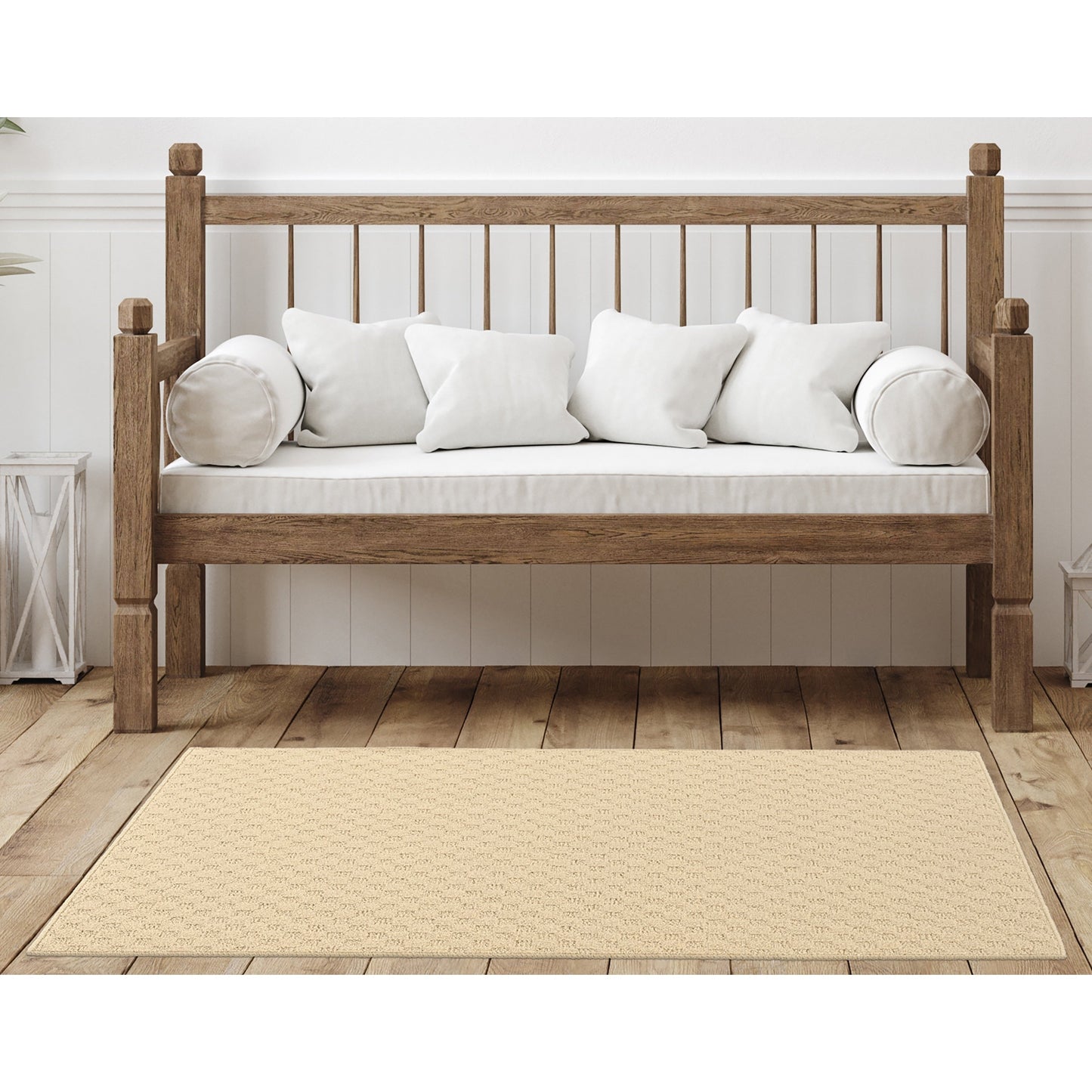 Tappeto da interni solido a medaglione Garland Rug