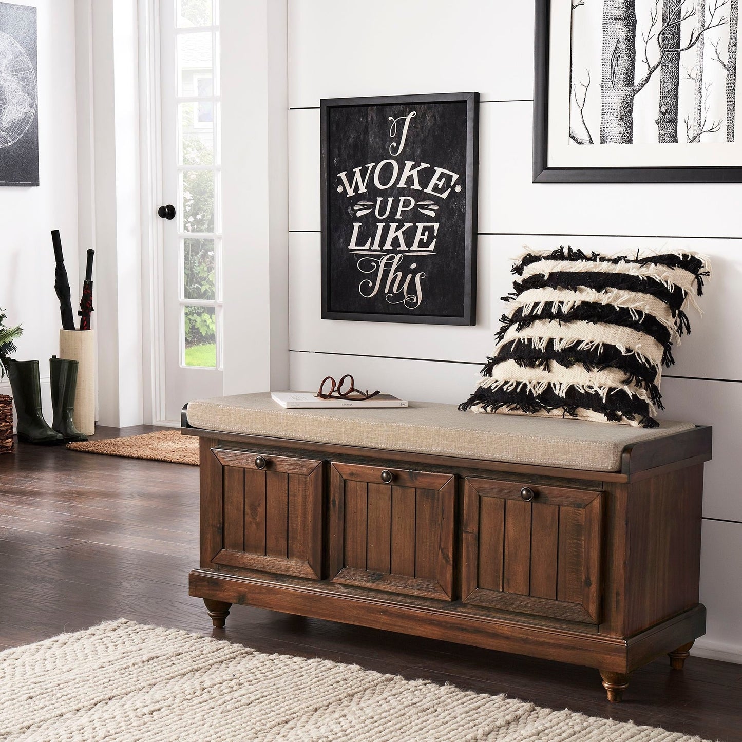 Panca contenitore Granger con cuscino di seduta in lino di iNSPIRE Q Classic