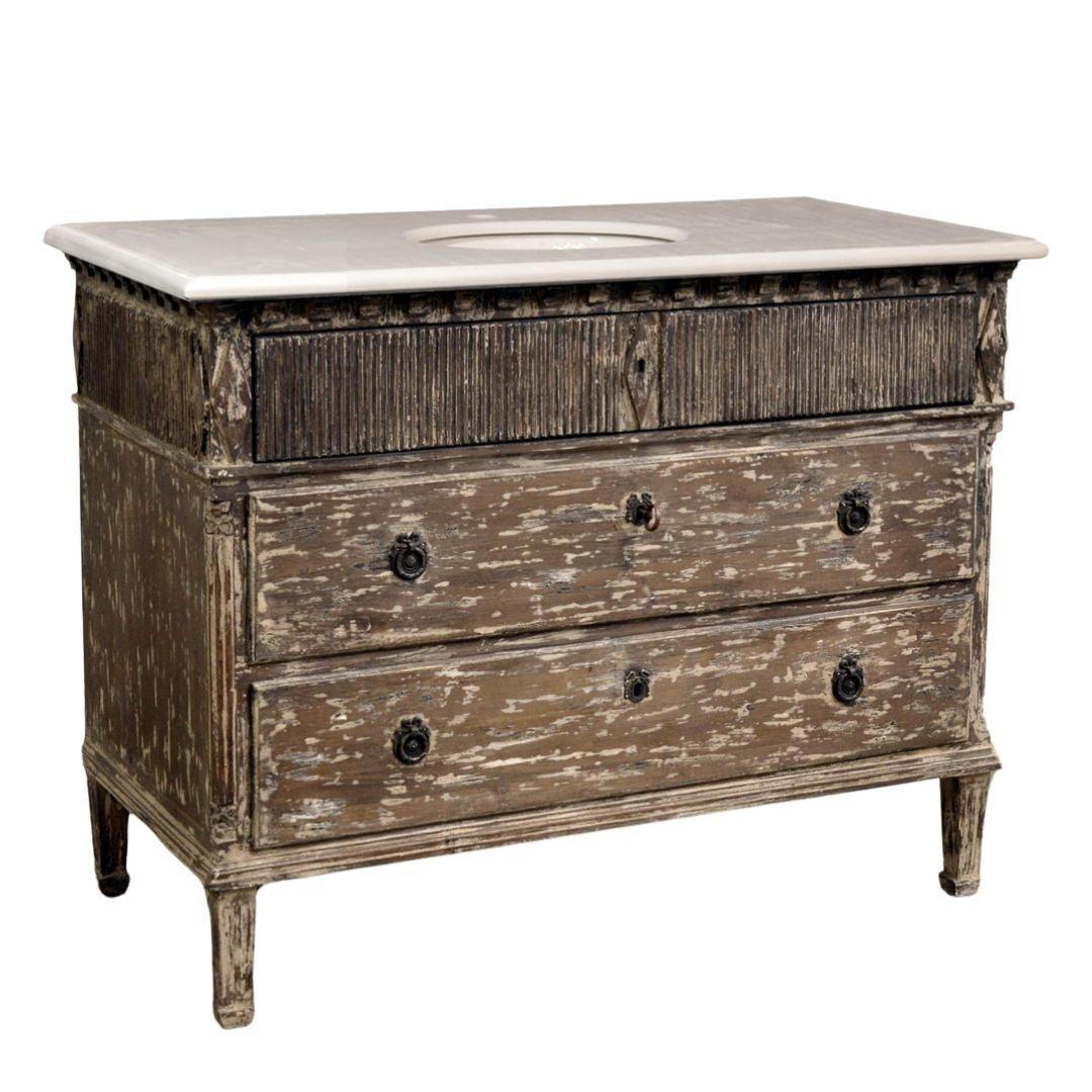 Mobiletto rustico con piano in marmo bianco