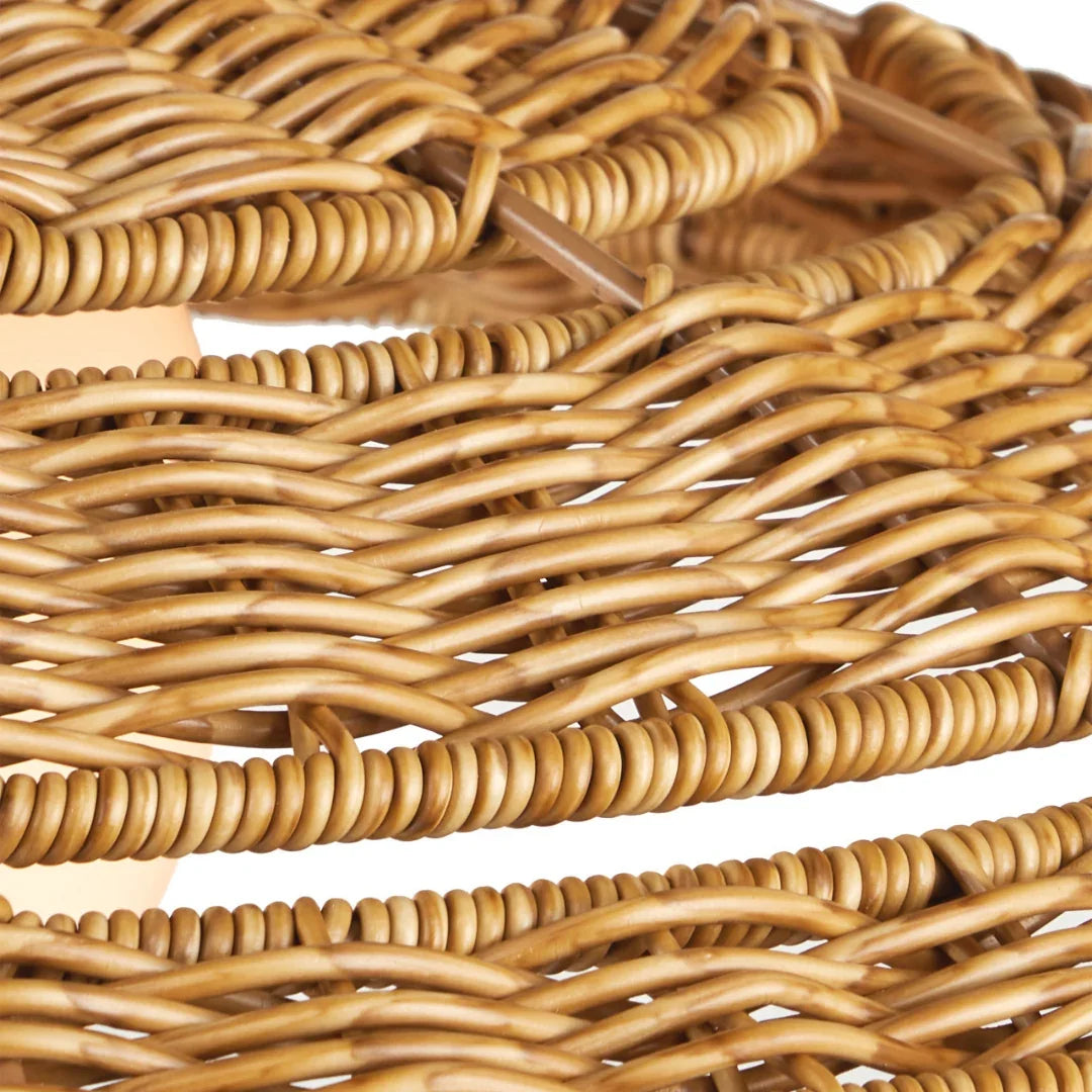 Ciondolo in vimini intrecciato a mano per esterni