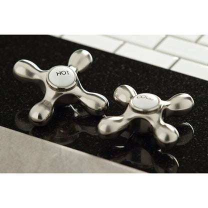 Rubinetto da cucina Kingston Brass Heritage Bridge con spruzzatore in ottone