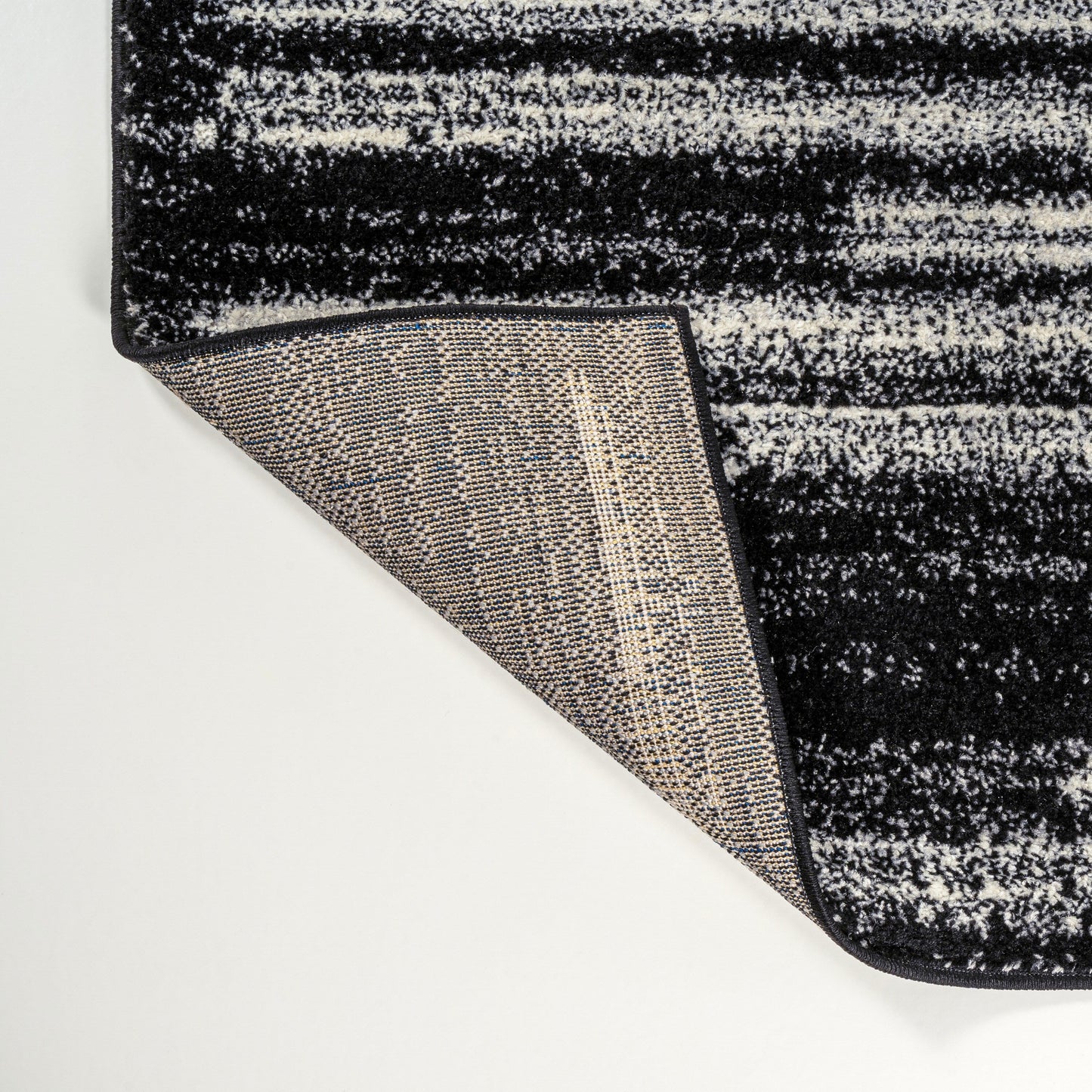 JONATHAN Y Aksil Tappeto moderno a righe berbero