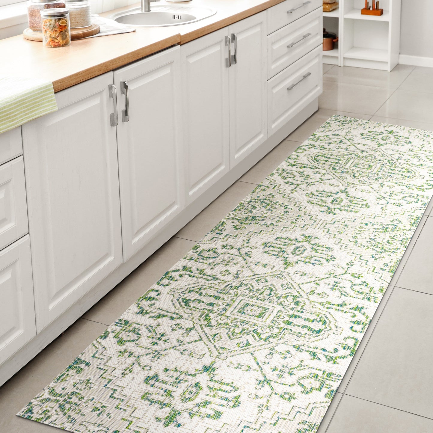 Tappeto per interni/esterni JONATHAN Y Charleston Medallion