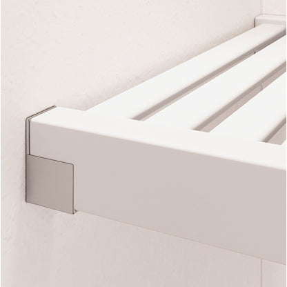 Sistema di armadi a muro in legno massello John Louis Home bianco