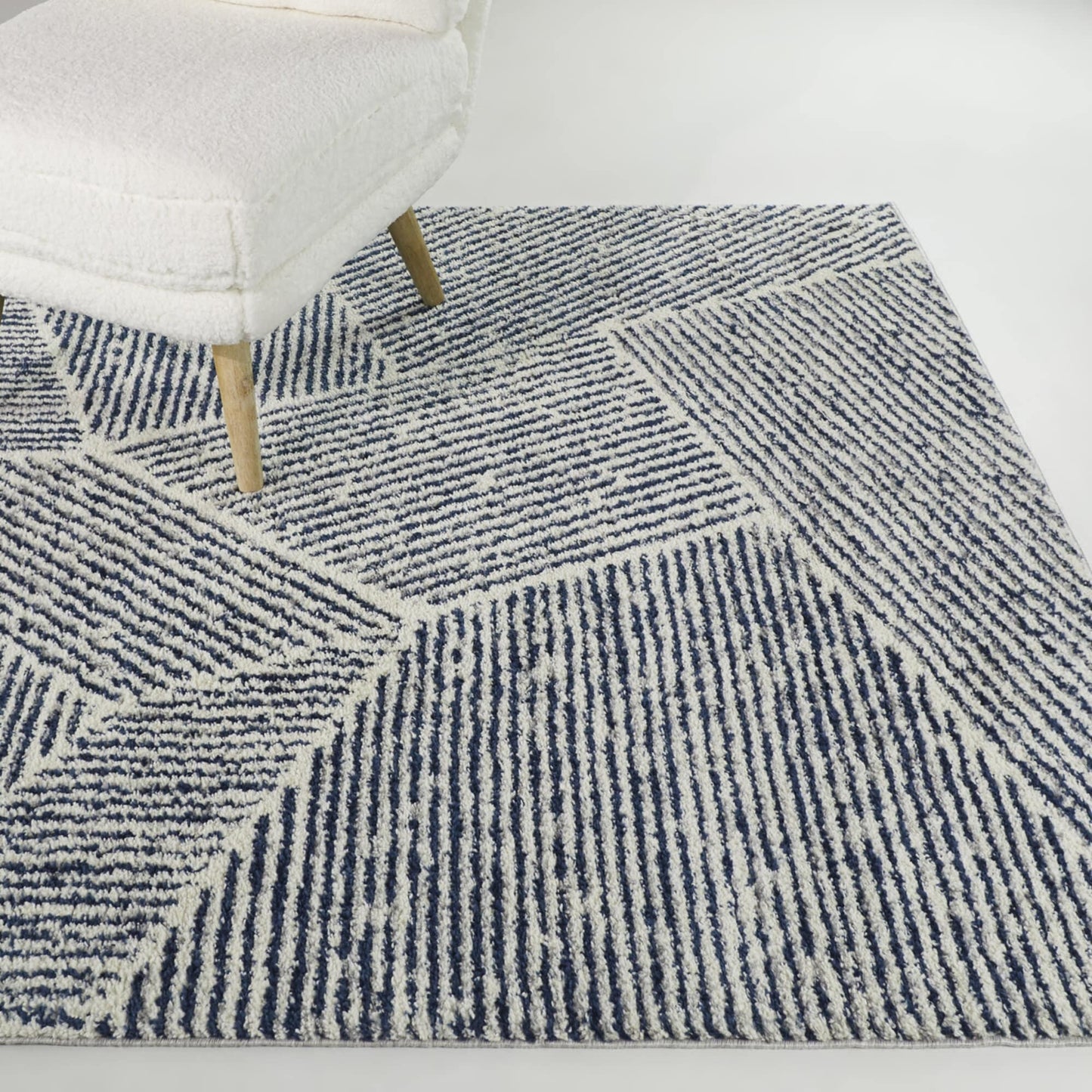 Tappeto moderno Larsen a righe varie