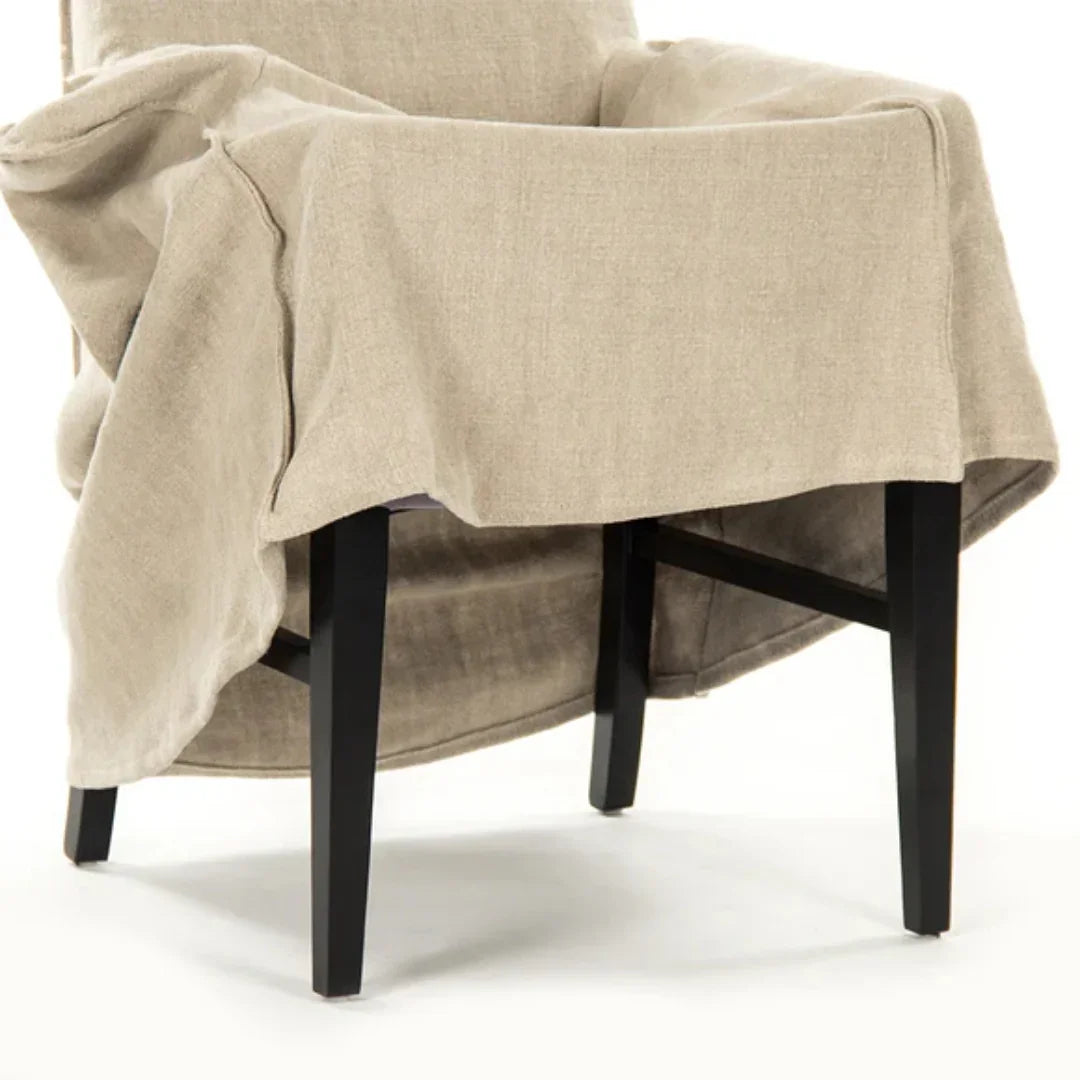 Sedia da pranzo rivestita in lino