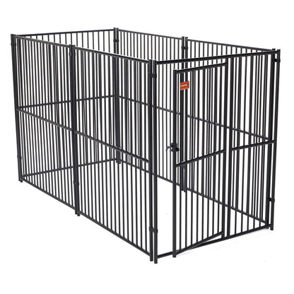 Canile in stile europeo Lucky Dog