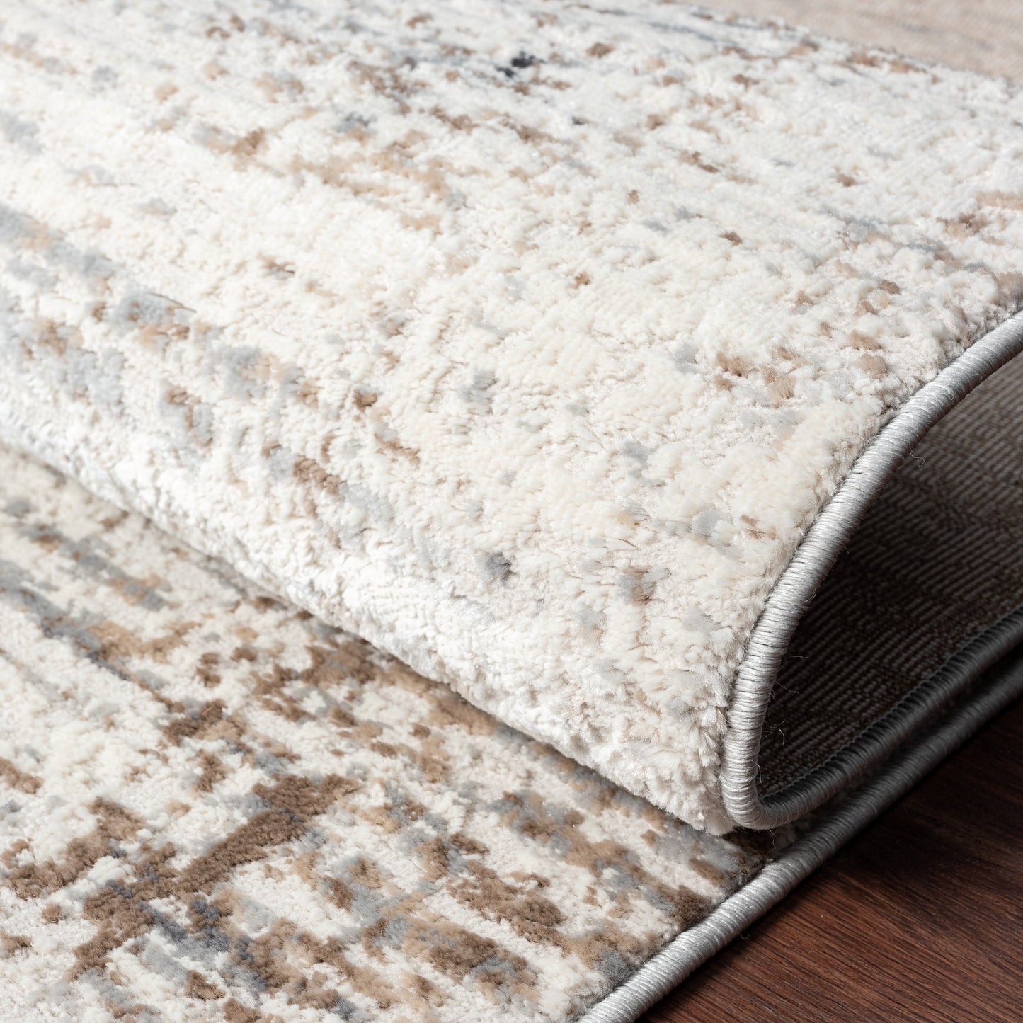 Tappeto Lumina a strisce astratte moderne e contemporanee a pelo lungo e corto