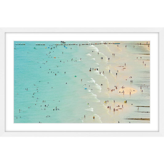 Marmont Hill - Stampa incorniciata "Divertimento in spiaggia" - Multicolore