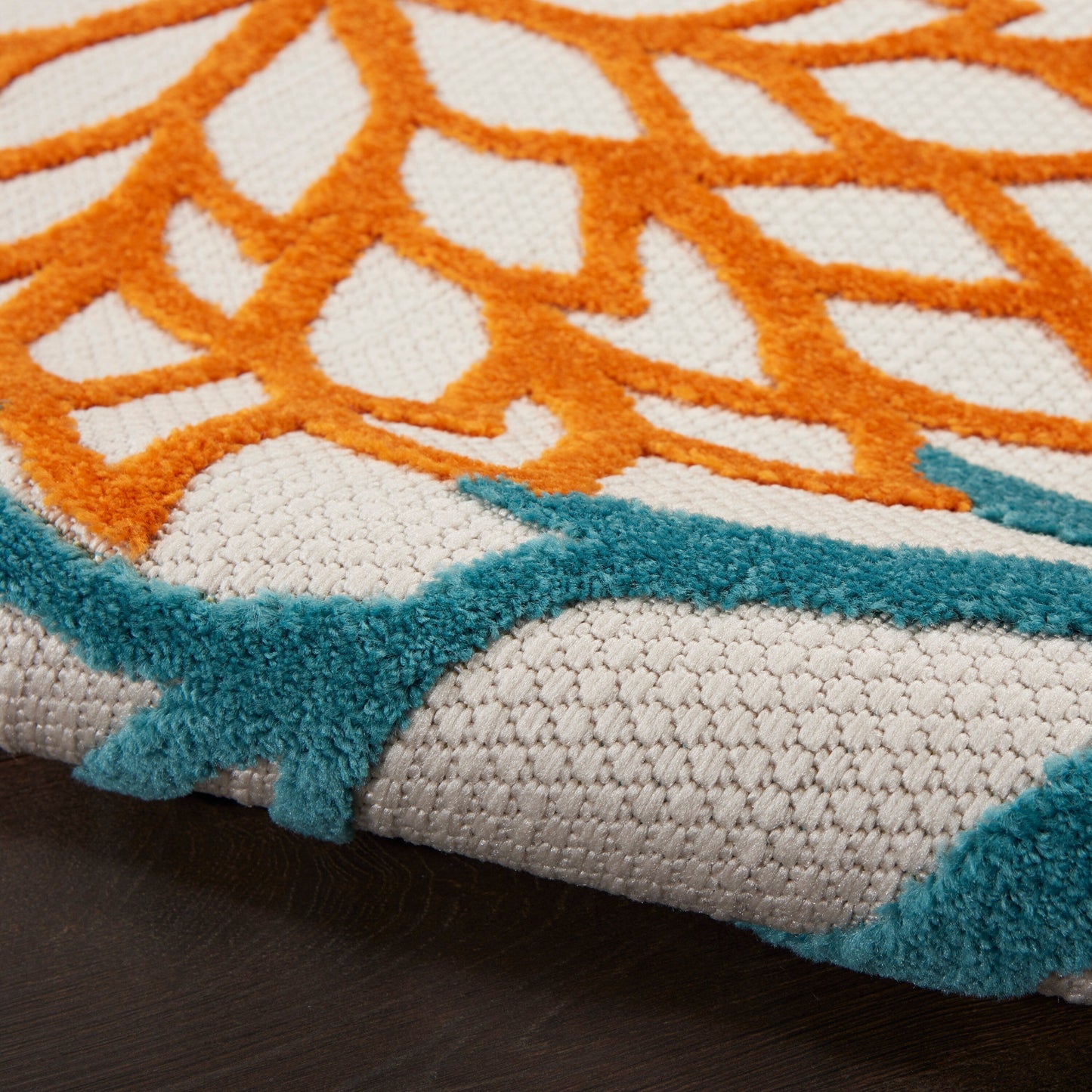 Tappeto da interno/esterno Nourison Alice con motivo floreale blu