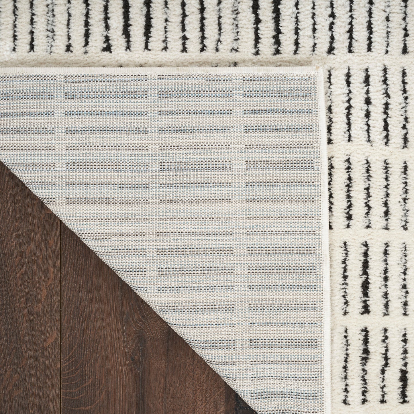 Tappeto moderno e accogliente per interni Nourison