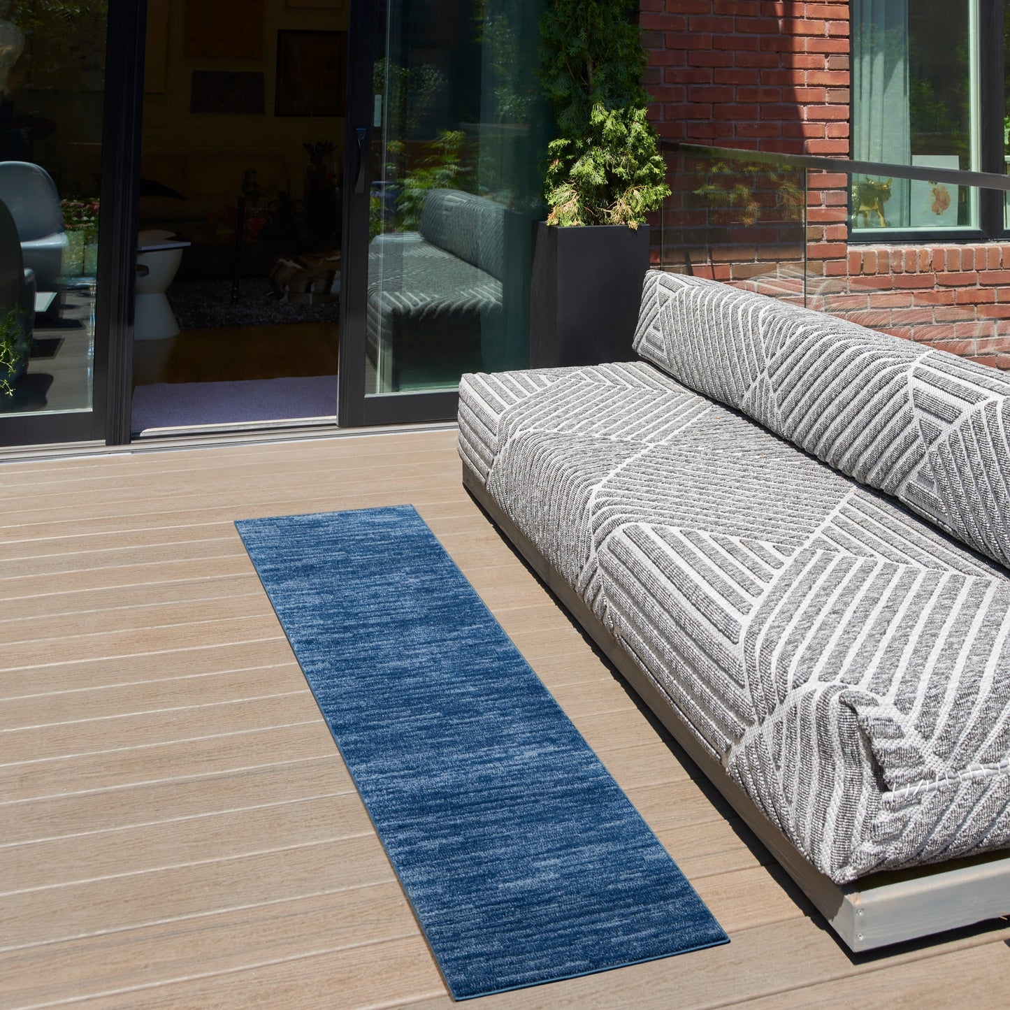 Tappeto contemporaneo per interni/esterni Nourison Essentials Solid