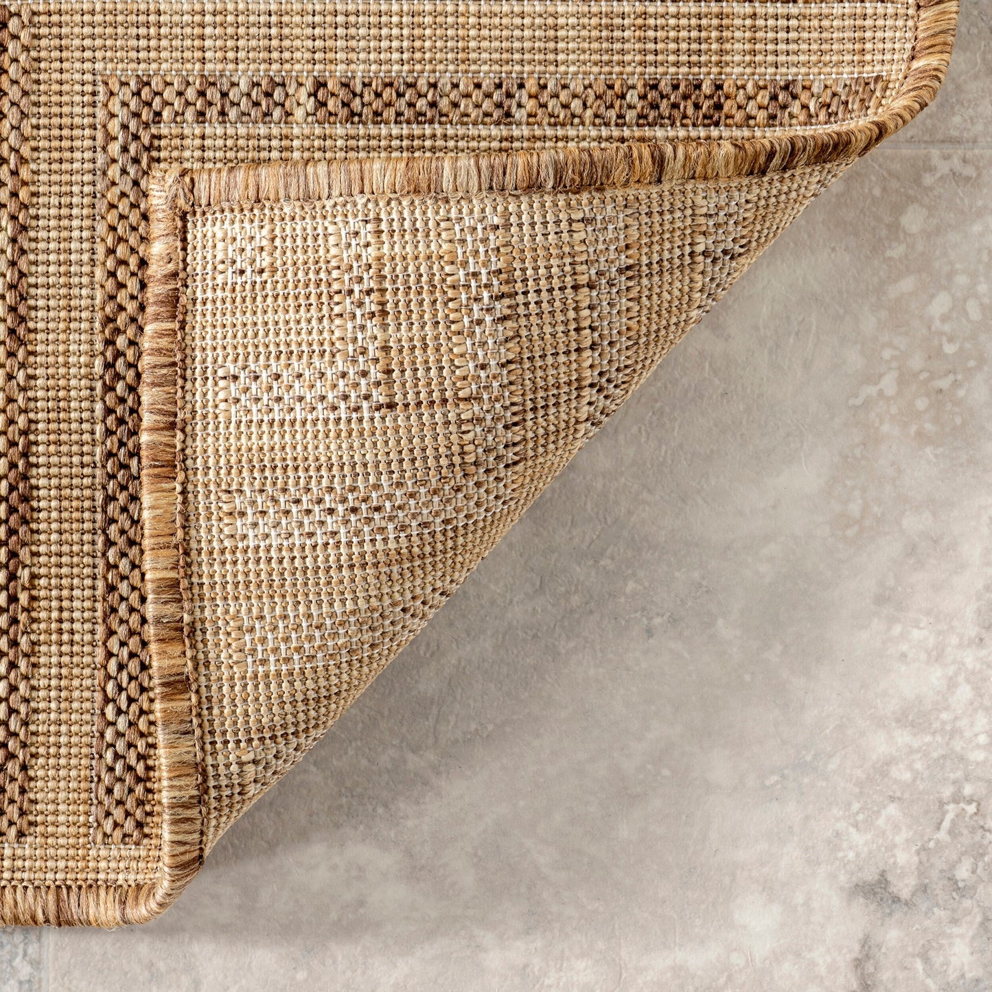 Tappeto per interni/esterni con bordo classico Nuloom Leah