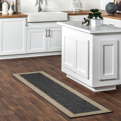 Tappeto per interni/esterni con bordo classico Nuloom Leah