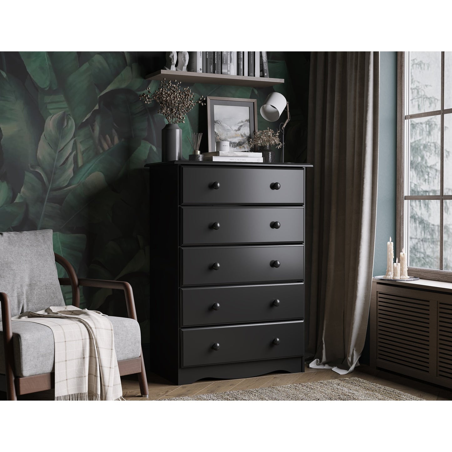 Comò Palace Imports in legno massello al 100% con 5 cassetti e pomelli in metallo o legno