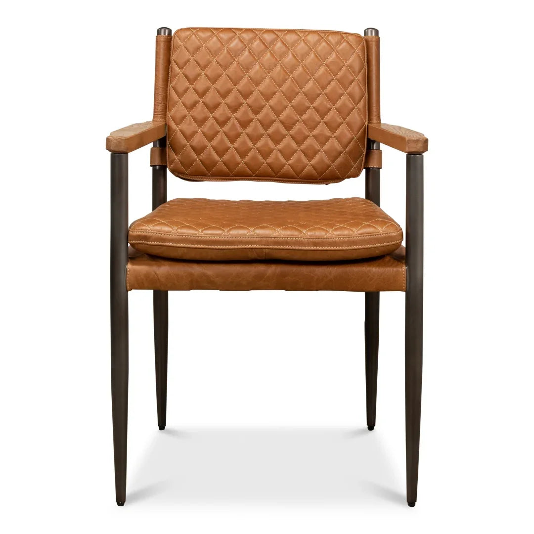 Poltrona da pranzo in pelle trapuntata